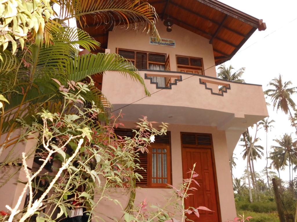 Hansa Villa Hikkaduwa Habitación foto